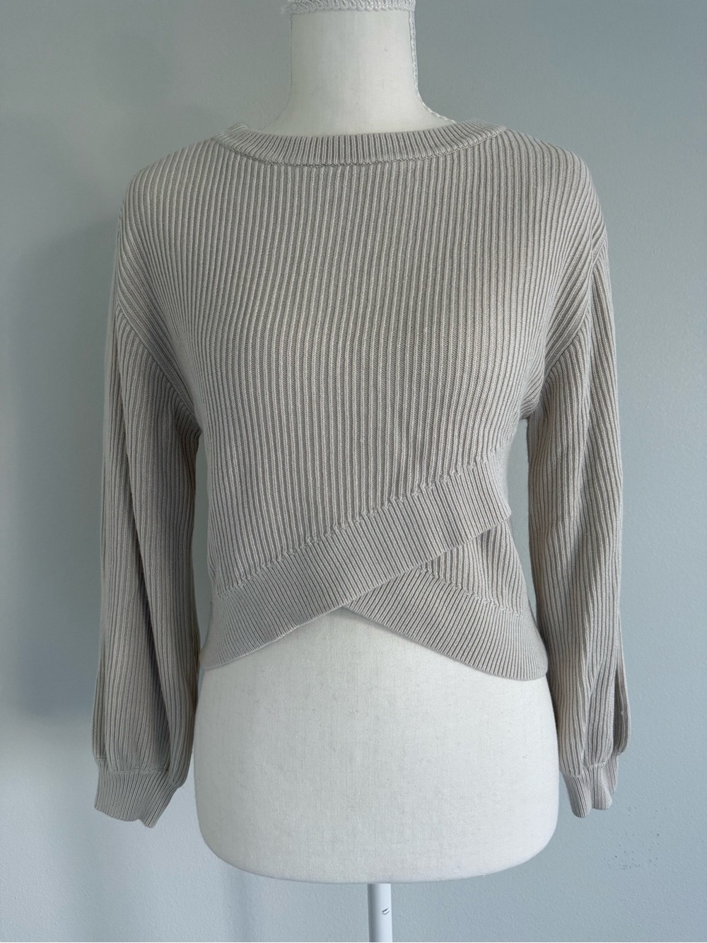 lululemon Ribbed Reversible Crossover Crew Sweater, White Opal, Size 2